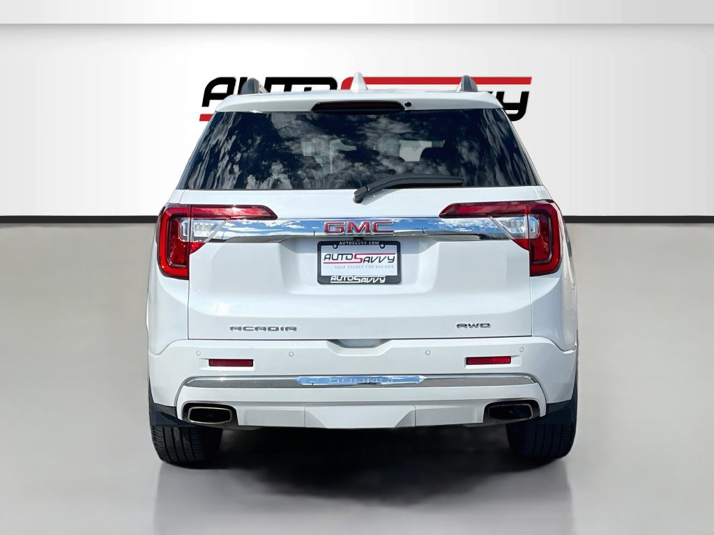Used 2023 GMC Acadia Denali AWD/4WD image 6