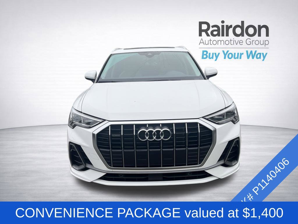 Used 2023 Audi Q3 2.0T Premium w/ Convenience Package AWD/4WD image 2