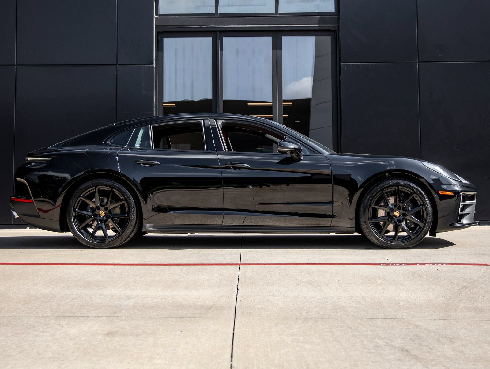 New 2026 Porsche Panamera RWD image 12