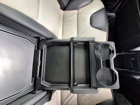 Used 2015 Volvo XC60 T6 Platinum FWD image 36