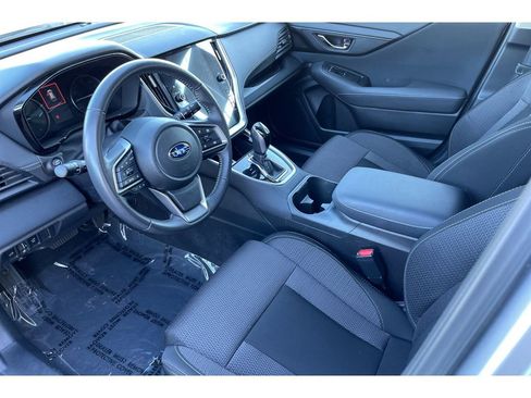 Used 2025 Subaru Outback Premium image 10