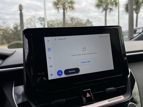 Used 2024 Toyota Corolla SE image 24