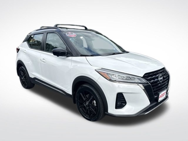 Used 2023 Nissan Kicks SR w/ SR Premium Package FWD 360° Tour