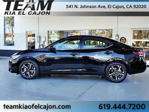 Used 2024 Nissan Sentra SV image 6