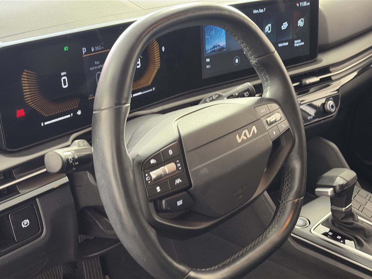 Used 2026 Kia Sportage LX FWD image 13