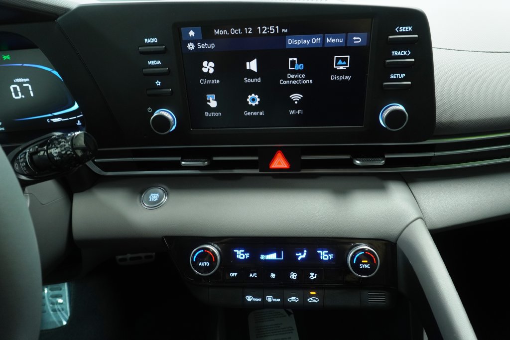 Certified 2026 Hyundai Elantra Sport FWD image 18