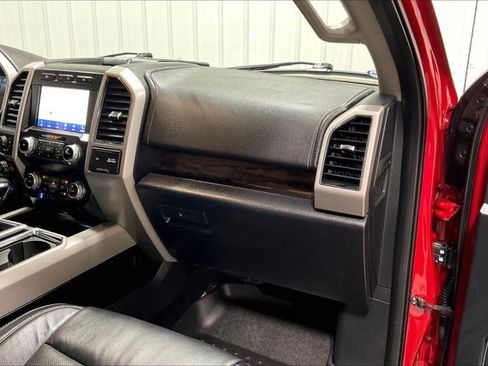 Used 2020 Ford F150 Lariat w/ Equipment Group 502A Luxury AWD/4WD image 16