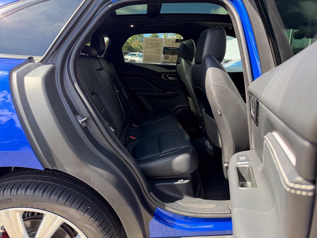 Used 2019 Jaguar F-PACE S AWD/4WD image 13