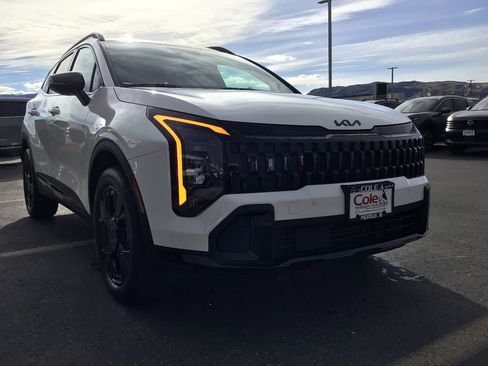 New 2026 Kia Sportage EX image 1