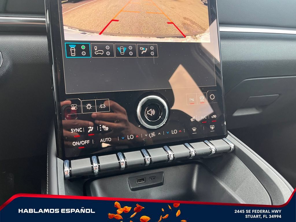 New 2027 GMC Terrain Elevation w/ Elevation Premium Package FWD image 29