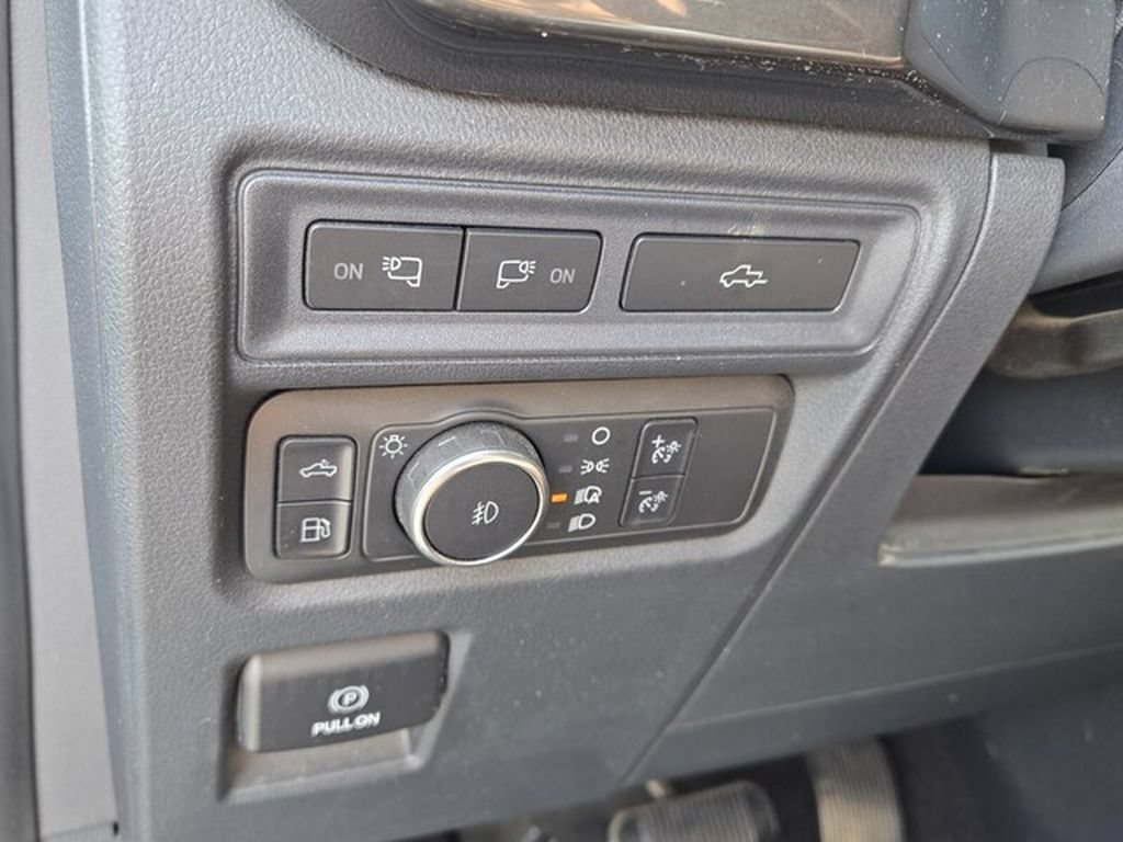 Used 2022 Ford F150 XLT w/ Equipment Group 302A High AWD/4WD image 31