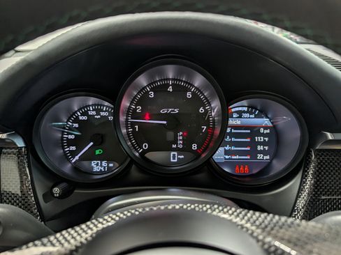 Used 2024 Porsche Macan GTS AWD/4WD image 19