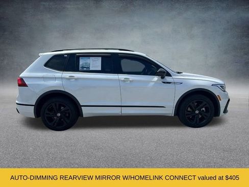 Used 2023 Volkswagen Tiguan SE R-Line image 2