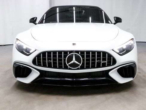 Used 2022 Mercedes-Benz SL 63 AMG 4MATIC image 3