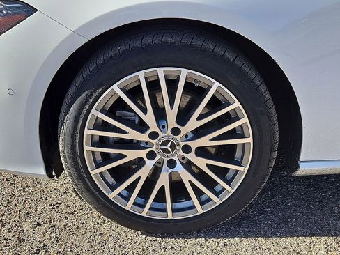 Used 2025 Mercedes-Benz CLA 250 image 11