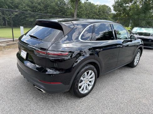 Used 2019 Porsche Cayenne AWD/4WD image 7