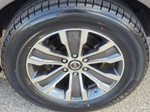 Used 2019 Nissan Armada SL w/ Premium Package image 49