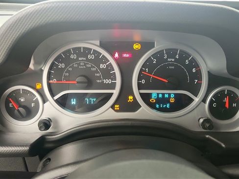 Used 2010 Jeep Wrangler Sport image 16