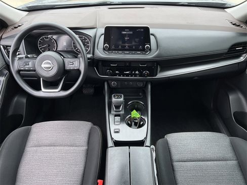 Certified 2023 Nissan Rogue SV image 9