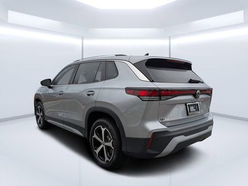 New 2026 Volkswagen Tiguan SE image 5