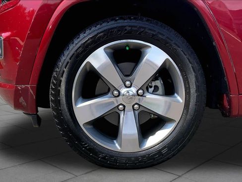 Used 2014 Jeep Grand Cherokee Overland RWD image 10