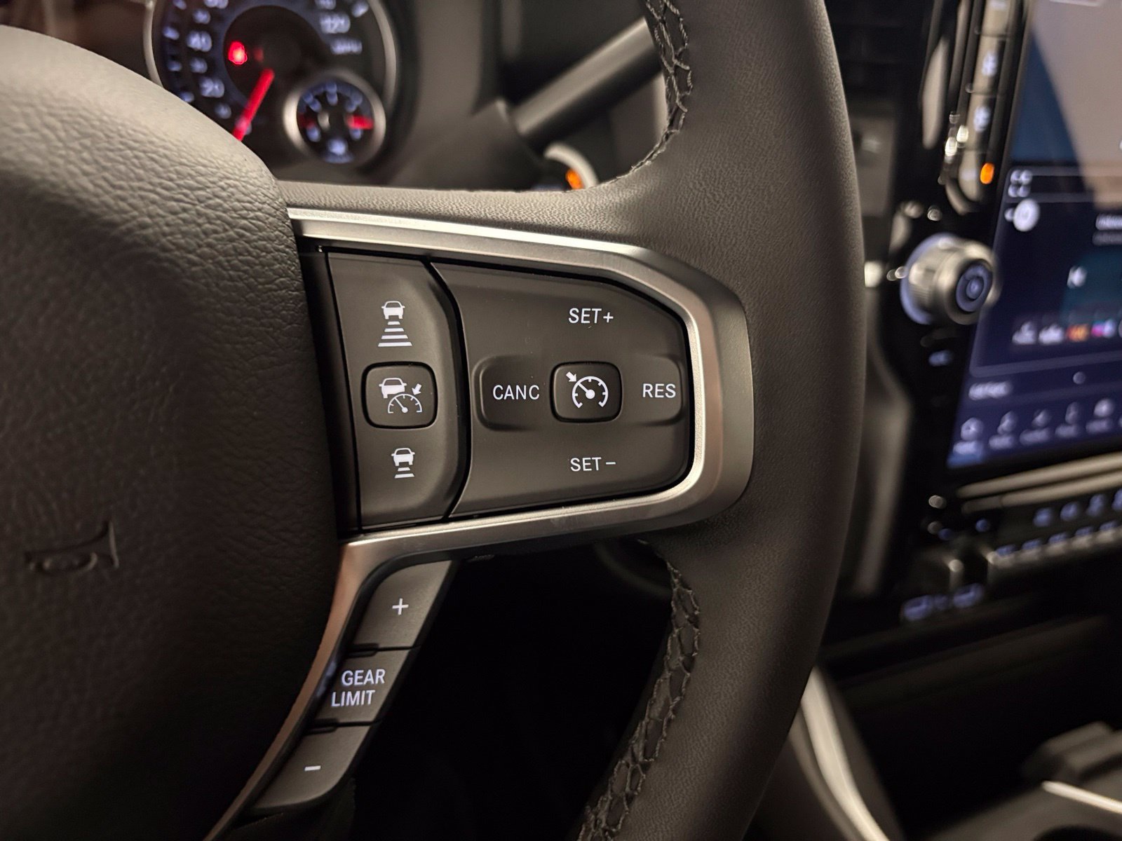 New 2027 RAM 3500 Big Horn AWD/4WD image 8