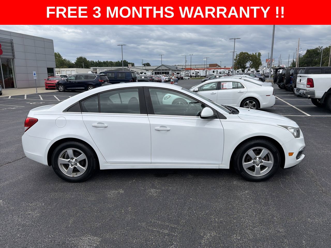 Used 2016 Chevrolet Cruze LT FWD image 29