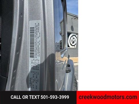 Used 2018 Jeep Wrangler Unlimited Sport S image 18