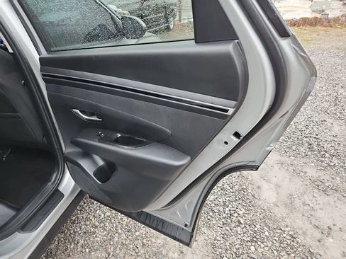 Used 2022 Hyundai Tucson SE image 24