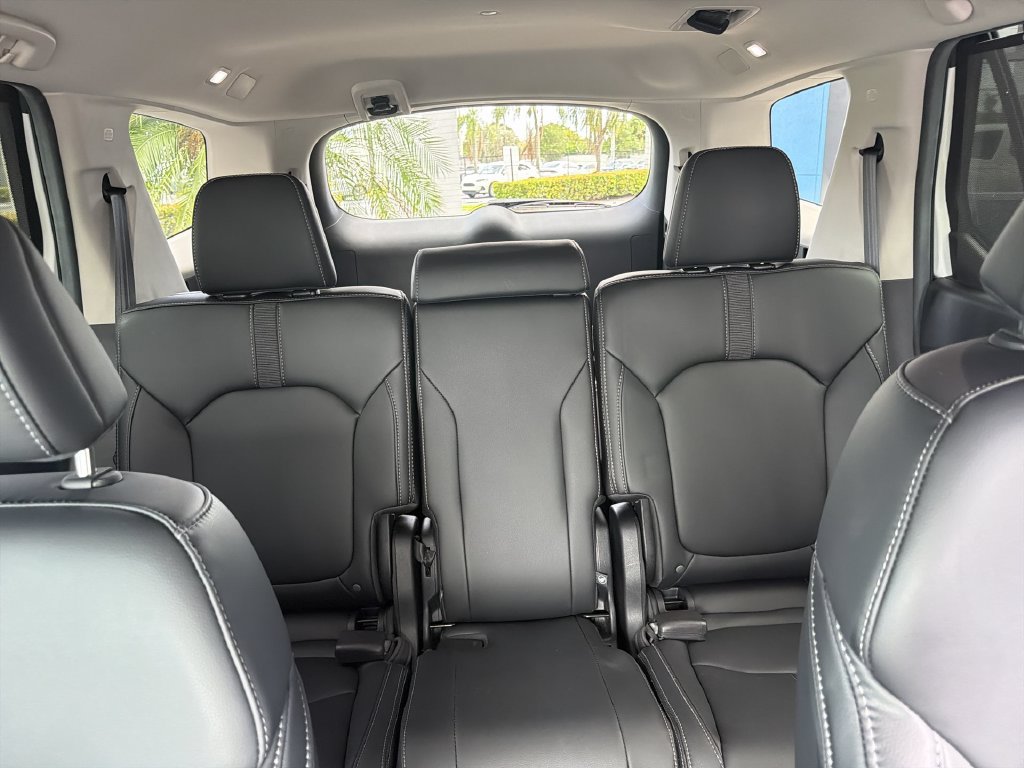 Certified 2025 Honda Pilot EX-L image 14