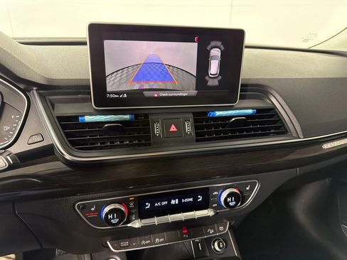 Used 2019 Audi Q5 2.0T Premium Plus w/ Premium Plus Package image 18