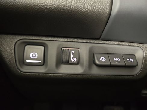 Certified 2021 GMC Acadia AT4 w/ GMC Pro Grade Package image 32