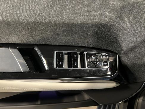 Used 2026 Cadillac Escalade V w/ LPO, ONYX Package image 29