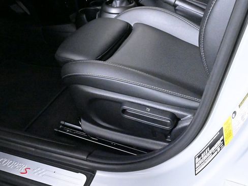 Certified 2022 MINI Cooper S w/ Premium Package image 23