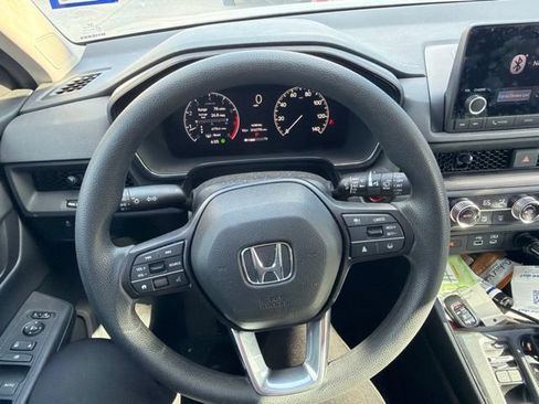 Used 2025 Honda CR-V EX image 15