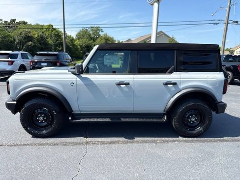 New 2026 Ford Bronco Outer Banks AWD/4WD image 37