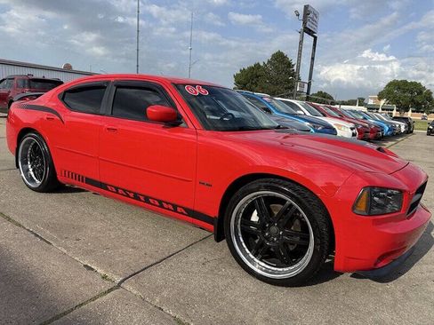 Used 2006 Dodge Charger R/T RWD image 10