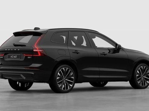 New 2026 Volvo XC60 B5 Plus w/ Protection Package Premier image 5