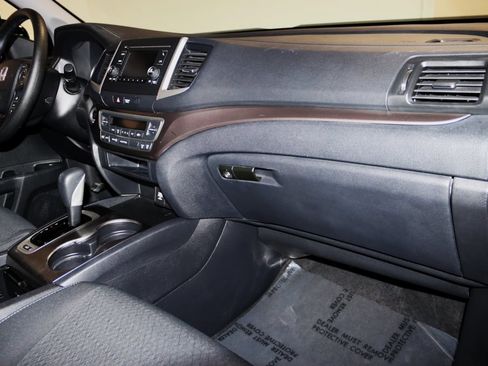 Used 2019 Honda Ridgeline Sport image 56