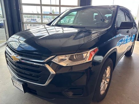 Used 2020 Chevrolet Traverse LS w/ LPO, Floor Liner Package AWD/4WD image 6