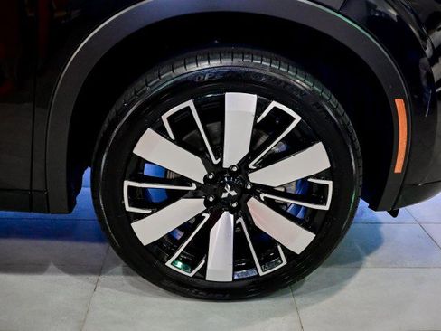 Used 2025 Mitsubishi Outlander AWD image 48