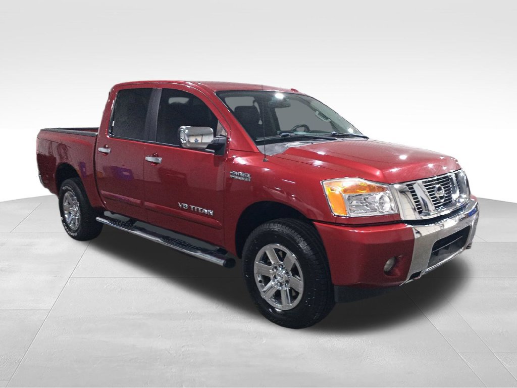 Used 2013 Nissan Titan SV w/ SV Value Truck Pkg AWD/4WD image 7
