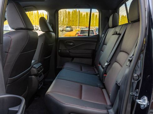 New 2026 Honda Ridgeline Black Edition image 13