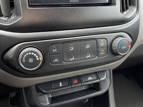 Used 2016 Chevrolet Colorado W/T w/ WT Convenience Package image 12