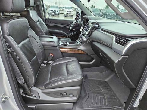 Used 2019 Chevrolet Tahoe LT image 10