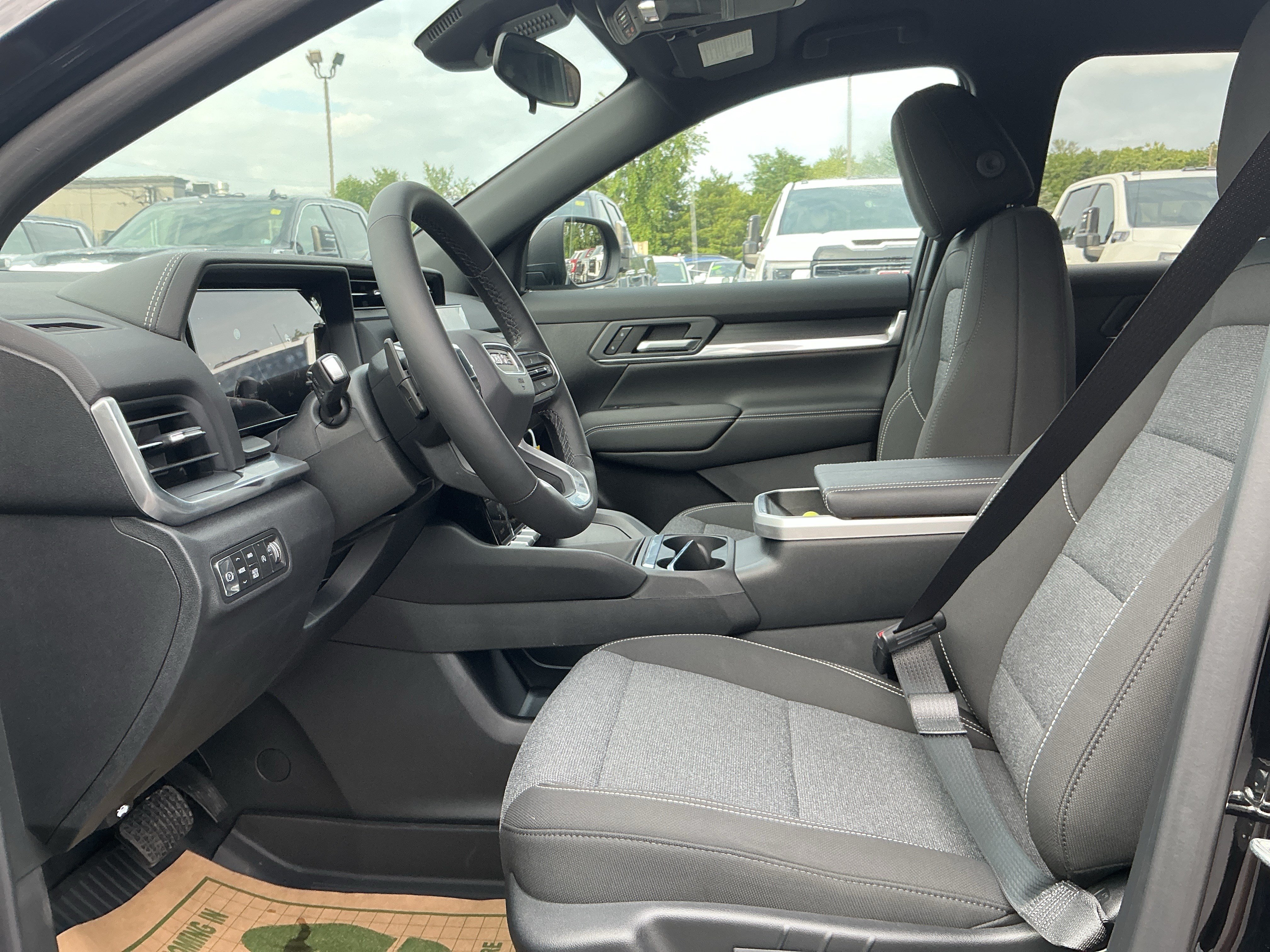 New 2026 GMC Terrain Elevation w/ LPO, Floor Liner Package AWD/4WD image 14