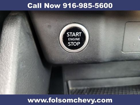 Used 2021 Nissan Rogue S image 19