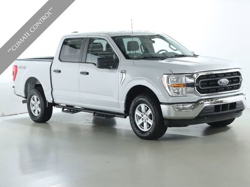 Used 2022 Ford F150 XLT image 4