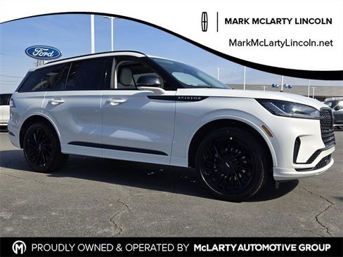 New 2026 Lincoln Aviator Reserve image 1