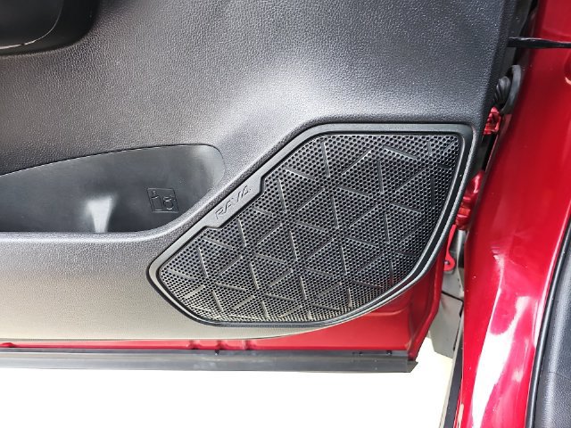 Used 2024 Toyota RAV4 XLE FWD image 23